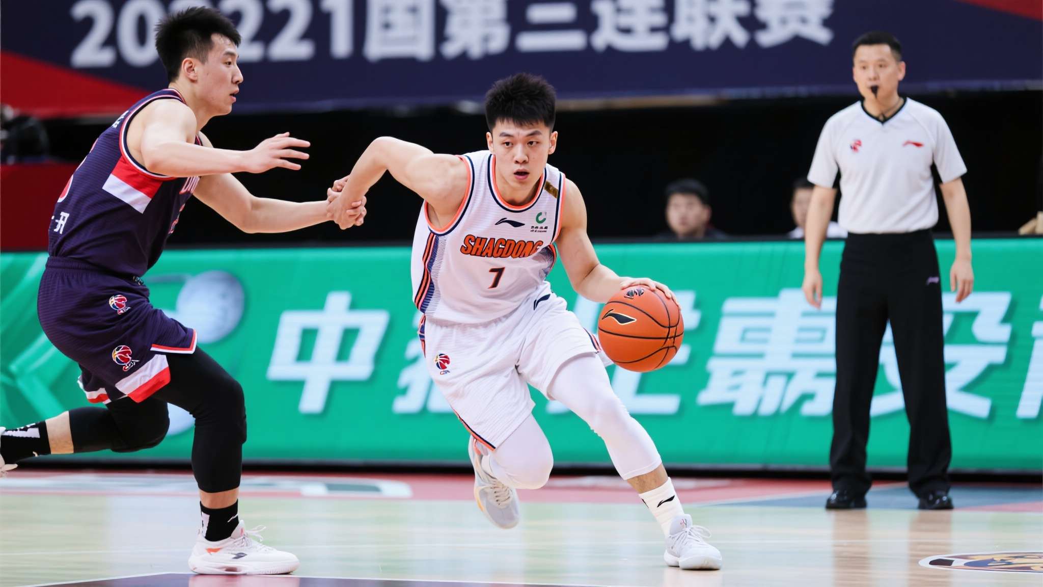 三连冠后最低迷一季！胡明轩近6战5场得分5分内 三分命中率仅31.9%